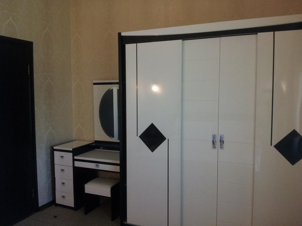 Noy Hotel Charkiw Zimmer foto