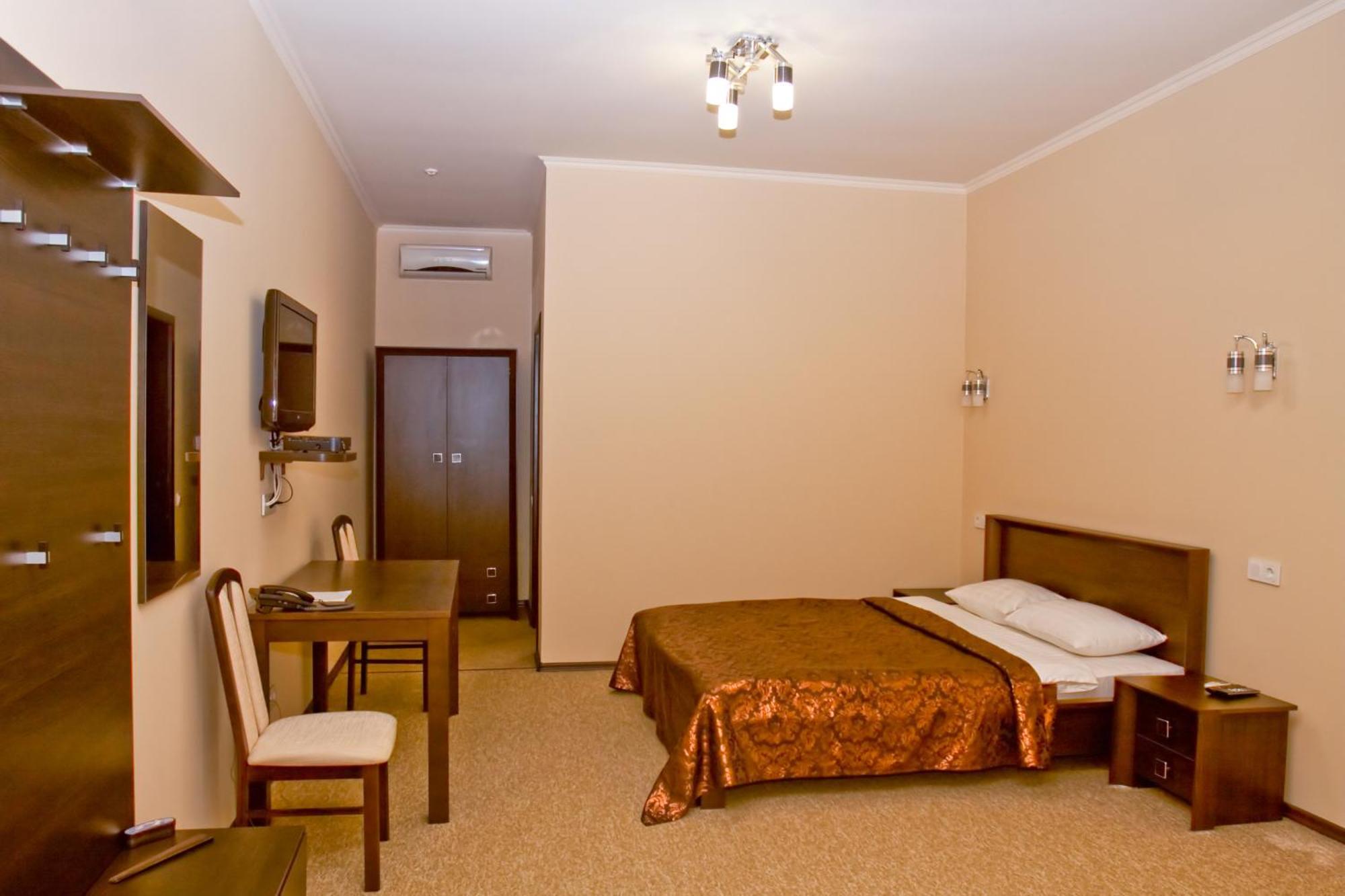 Noy Hotel Charkiw Exterior foto